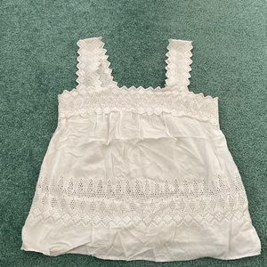 Old Navy: Embroidered white lace sleeveless blouse